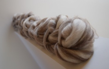 200g mixed natural (unknown wool)